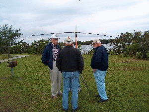 Satellites & Spaghetti 2005 005.jpg (873613 bytes)